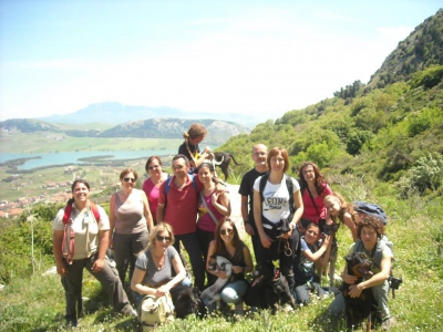 TREKKING A 6 ZAMPE